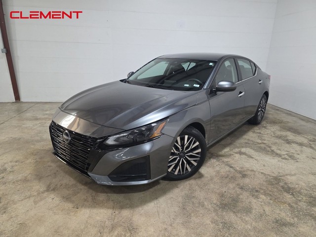 Wentzville MO 2023 Nissan Altima more details - nissan altima