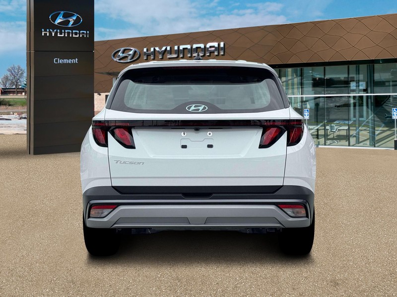 Hyundai Tucson Vehicle Full-screen Gallery Image 6