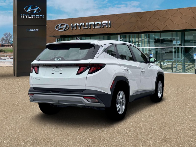 Hyundai Tucson Vehicle Full-screen Gallery Image 7