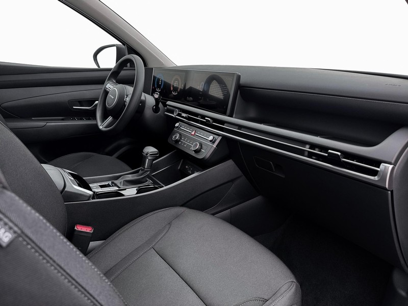 Hyundai Tucson Vehicle Full-screen Gallery Image 15