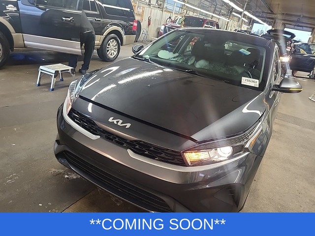 Wentzville MO 2024 Kia Forte more details - kia forte