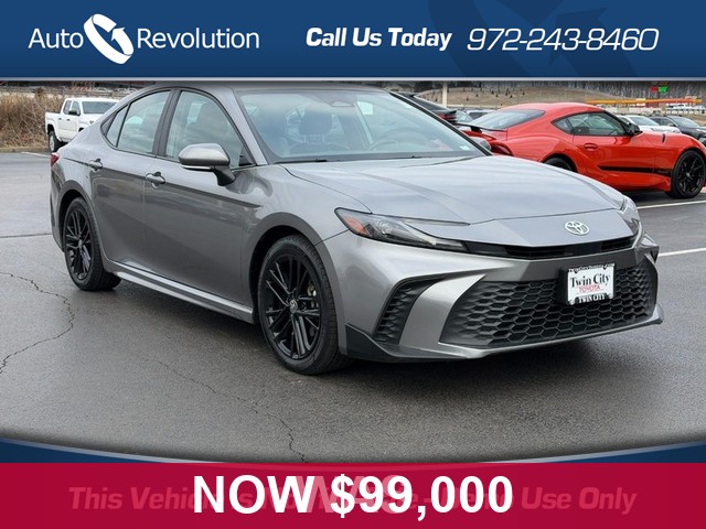Toyota Camry SE - Farmers Branch TX