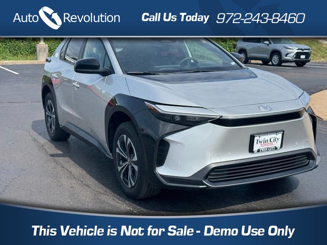 Toyota bZ4X XLE - Farmers Branch TX