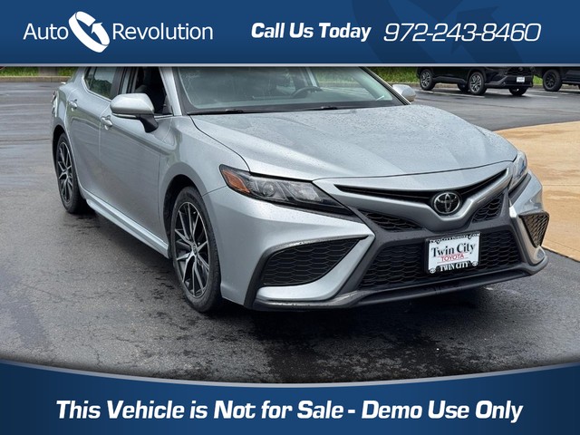 Toyota Camry SE - Farmers Branch TX