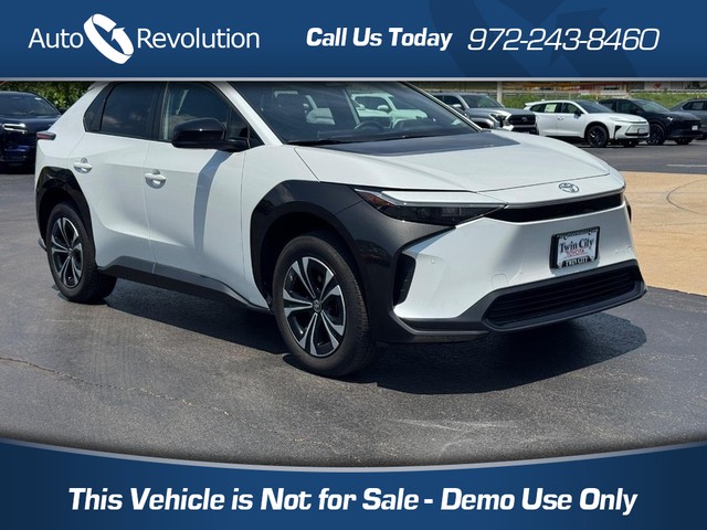 Toyota bZ4X XLE - Farmers Branch TX