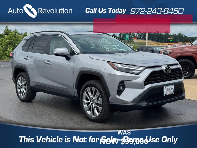 Toyota RAV4 XLE Premium - Farmers Branch TX