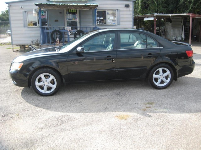 Austin TX 2009 Hyundai Sonata more details - hyundai sonata