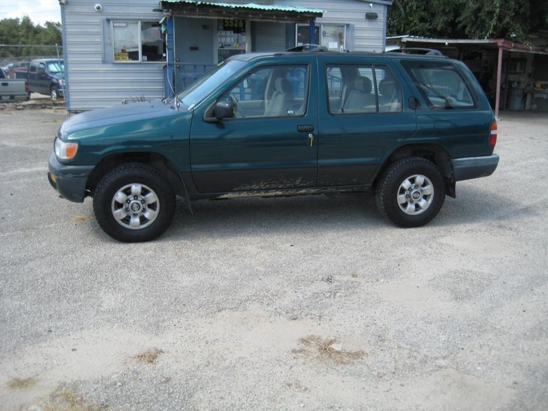 1997 Nissan Pathfinder
