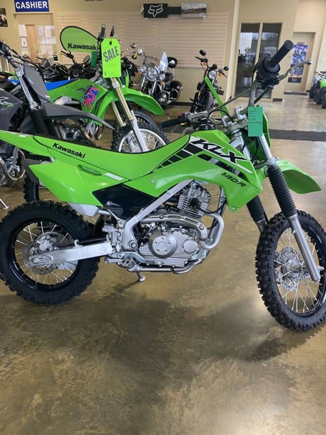 Union MO 2025 Kawasaki KLX®140R more details - kawasaki klx®140r