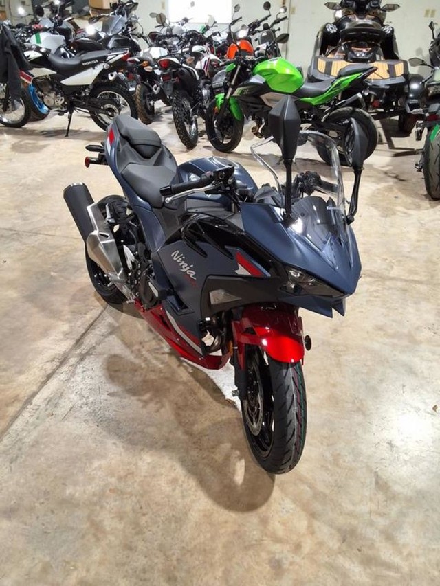 Union MO 2026 Kawasaki Ninja® 500 ABS Metallic Matte Twilight B more details - kawasaki ninja® 500 abs metallic matte twilight b