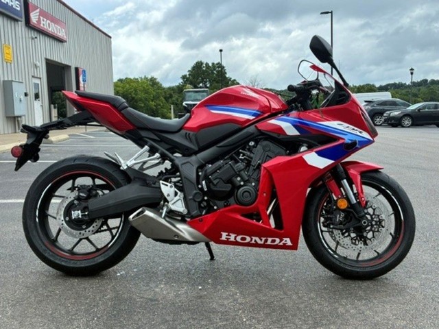 Union MO 2026 Honda CBR650R E-Clutch more details - honda cbr650r e-clutch