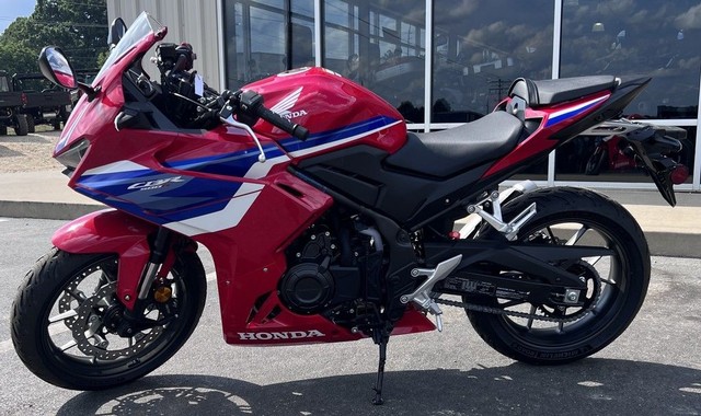 Union MO 2025 Honda CBR500R more details - honda cbr500r