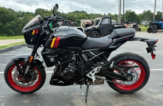 Union MO 2026 Suzuki GSX-8TT more details - suzuki gsx-8tt