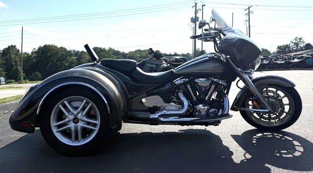 Union MO 2006 Yamaha Roadliner S Trike more details - yamaha roadliner s trike