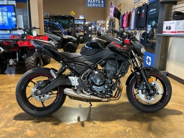 Union MO 2025 Kawasaki Z650 more details - kawasaki z650