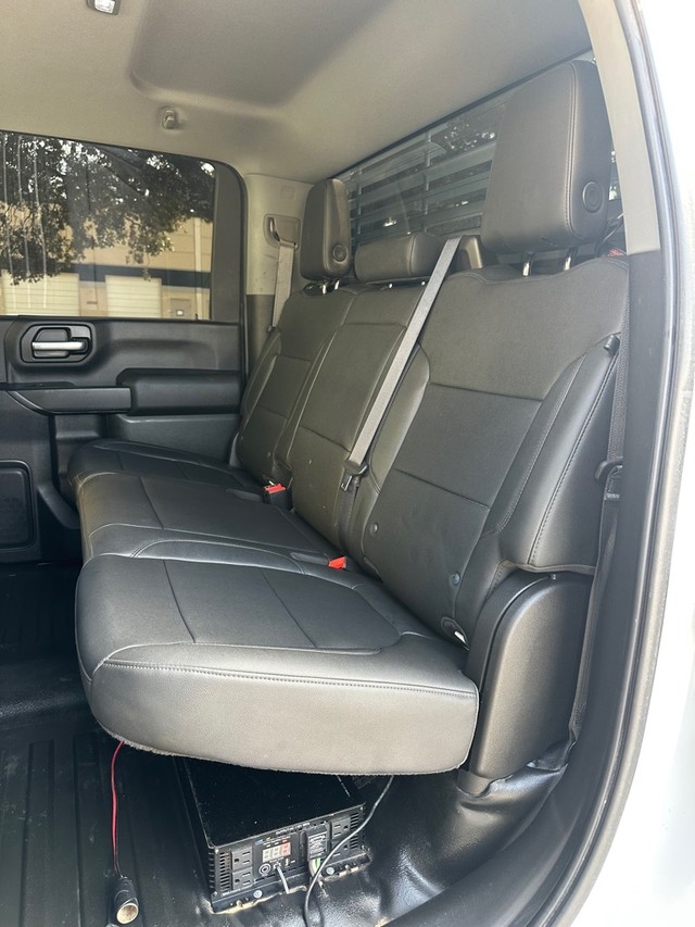 Chevrolet SILVERADO 2500 Vehicle Full-screen Gallery Image 11