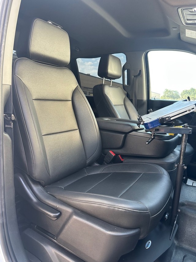 Chevrolet SILVERADO 2500 Vehicle Full-screen Gallery Image 14