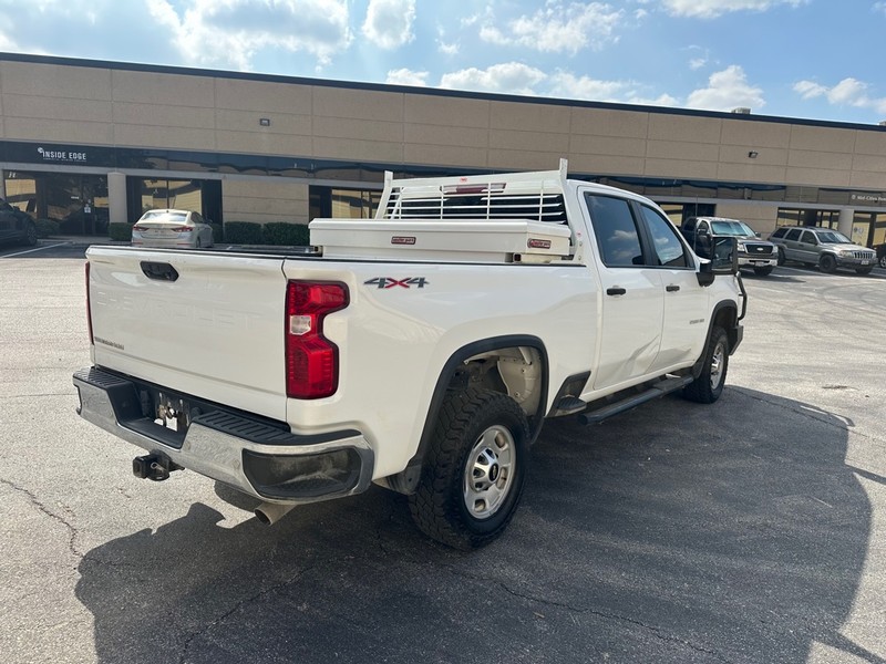 Chevrolet SILVERADO 2500 Vehicle Full-screen Gallery Image 5