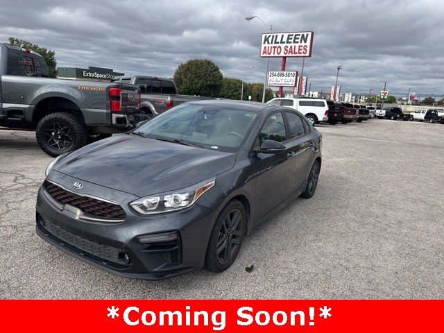 Kia Forte Vehicle Image 02