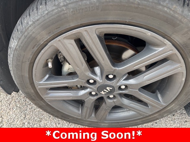 Kia Forte Vehicle Image 03