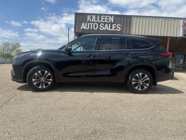 Killeen TX 2020 Toyota Highlander more details - toyota highlander