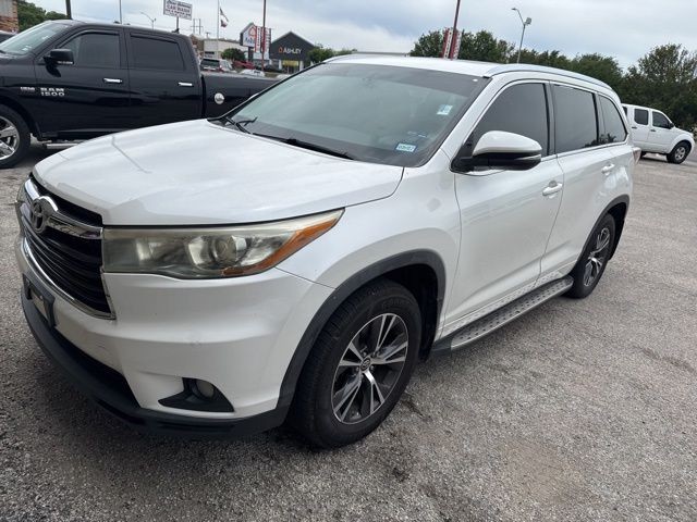 Killeen TX 2016 Toyota Highlander more details - toyota highlander