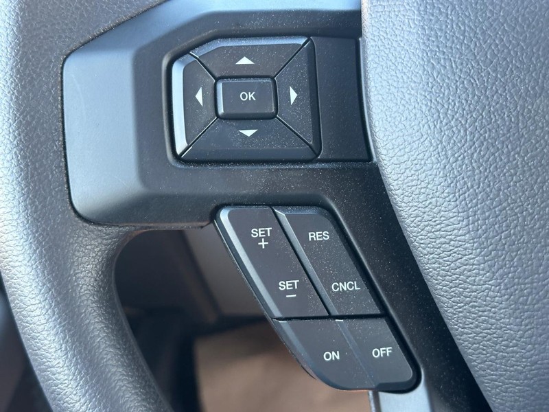 Ford F-650 Straight Frame Gas Vehicle Full-screen Gallery Image 9