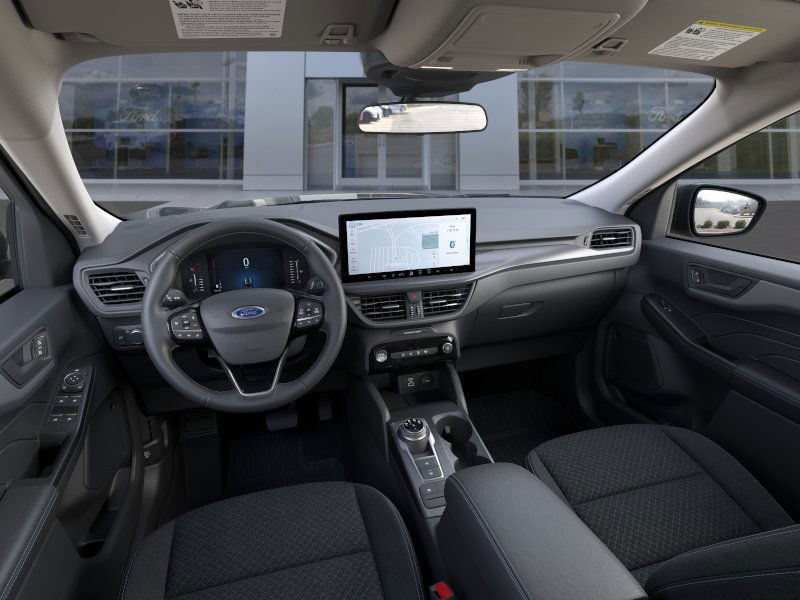 Ford Escape Vehicle Full-screen Gallery Image 9