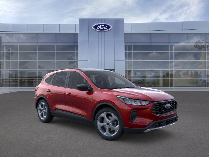 Ford Escape Vehicle Full-screen Gallery Image 7