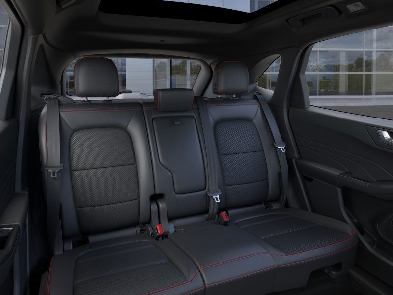 Ford Escape Vehicle Full-screen Gallery Image 11