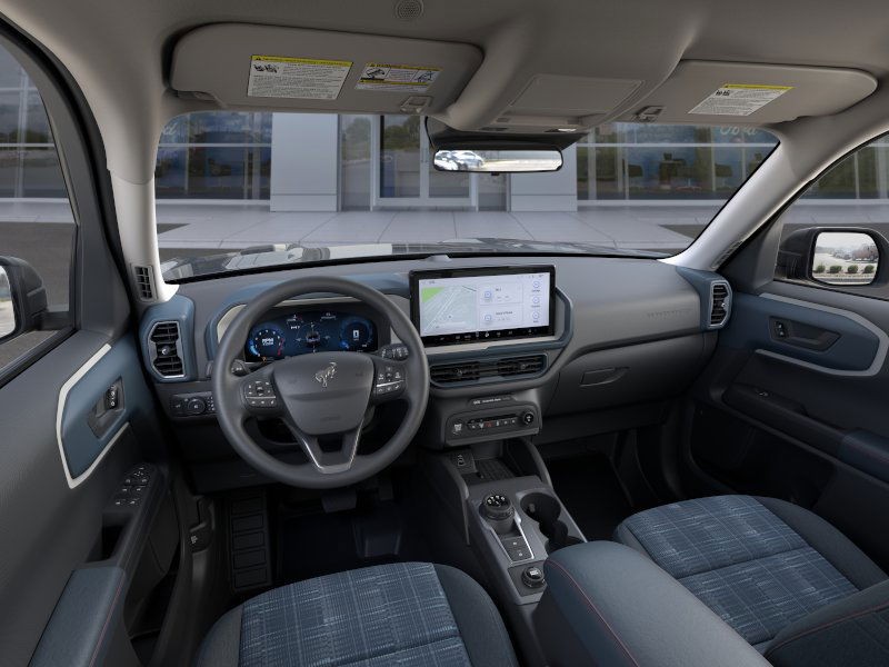 Ford Bronco Sport Vehicle Full-screen Gallery Image 9