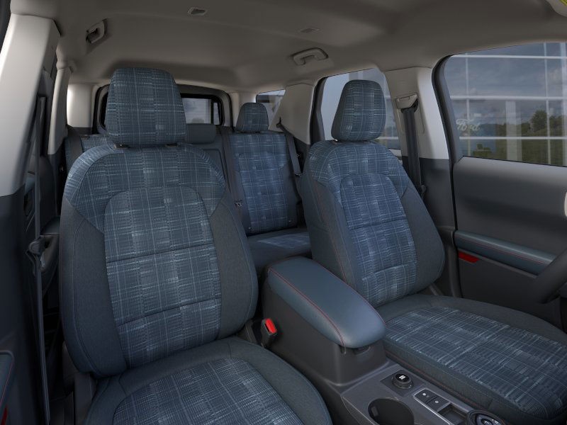 Ford Bronco Sport Vehicle Full-screen Gallery Image 10