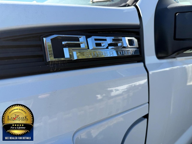 Ford F-650 Straight Frame Gas Vehicle Full-screen Gallery Image 6