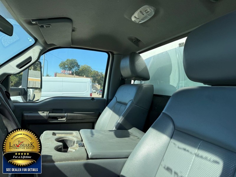 Ford F-650 Straight Frame Gas Vehicle Full-screen Gallery Image 8