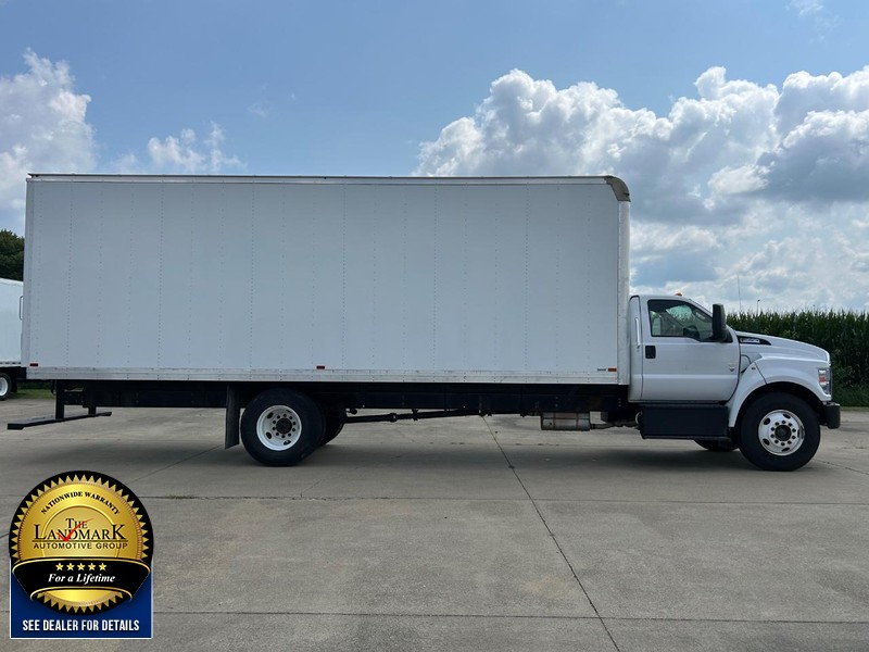 Ford F-650 Straight Frame Gas Vehicle Full-screen Gallery Image 2