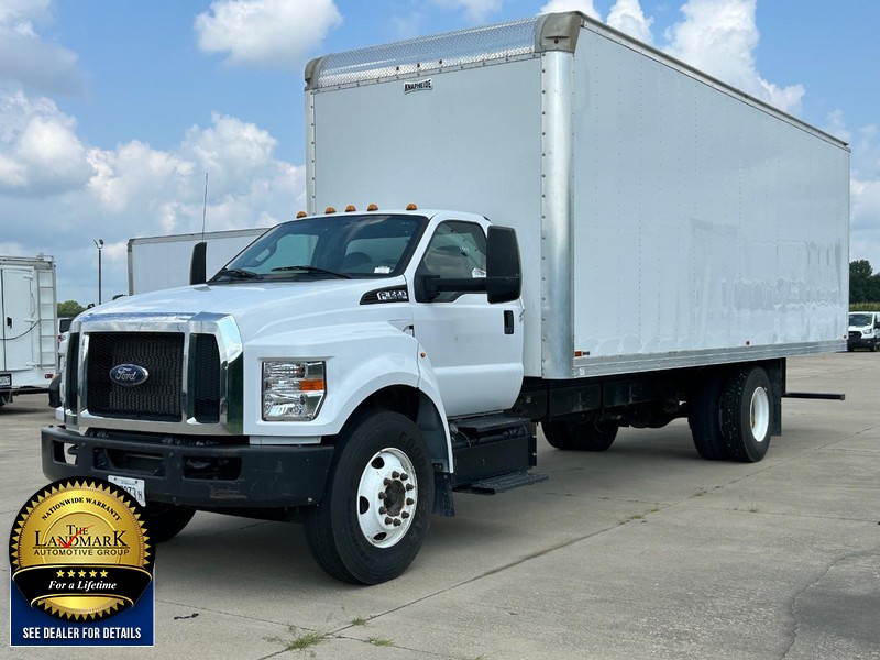 Ford F-650 Straight Frame Gas Vehicle Full-screen Gallery Image 5