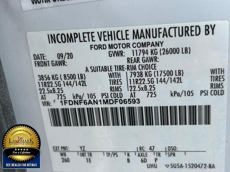 Ford F-650 Straight Frame Gas Vehicle Full-screen Gallery Image 16