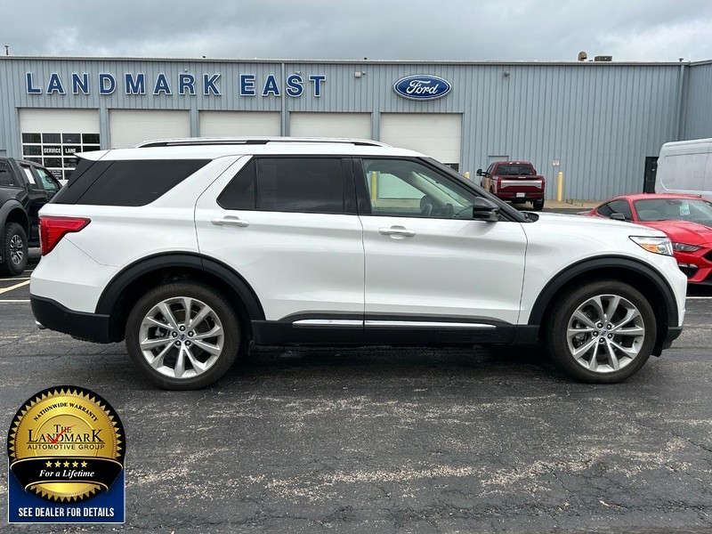 Ford Explorer Vehicle Full-screen Gallery Image 2