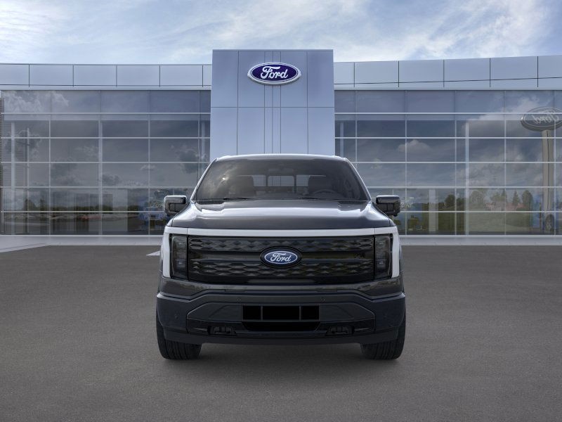 Ford F-150 Lightning Vehicle Full-screen Gallery Image 6