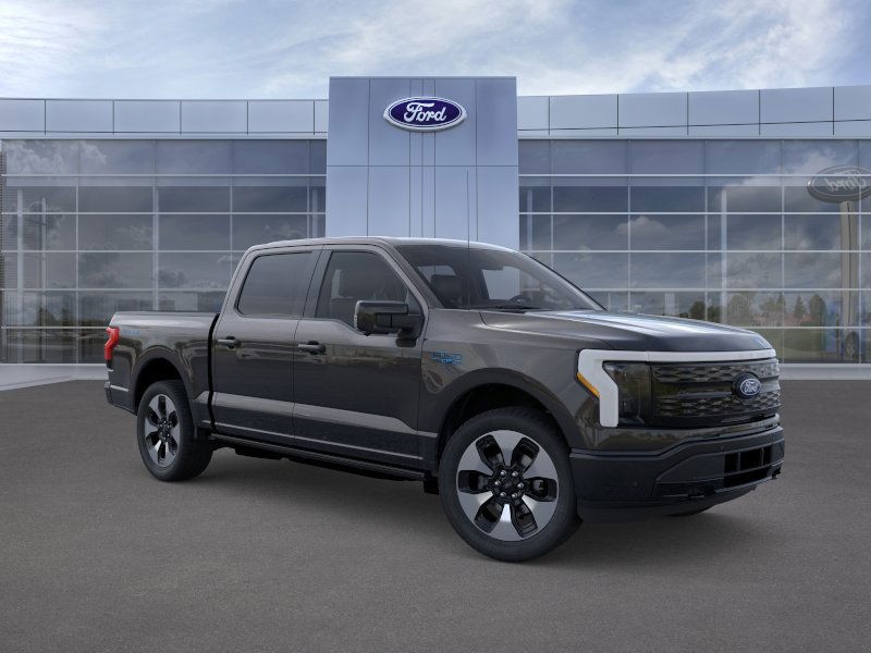 Ford F-150 Lightning Vehicle Full-screen Gallery Image 7