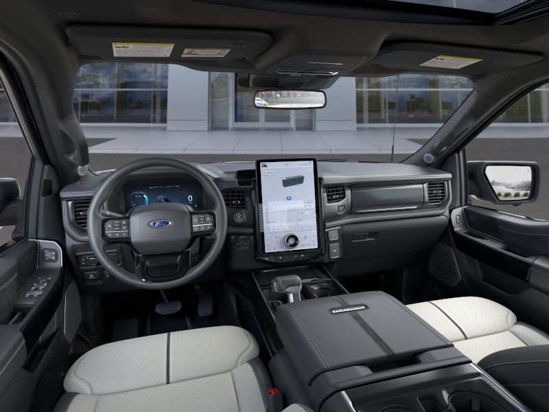 Ford F-150 Lightning Vehicle Full-screen Gallery Image 9