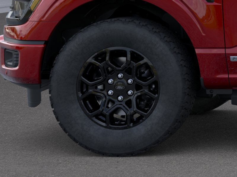 Ford F-150 Vehicle Full-screen Gallery Image 19