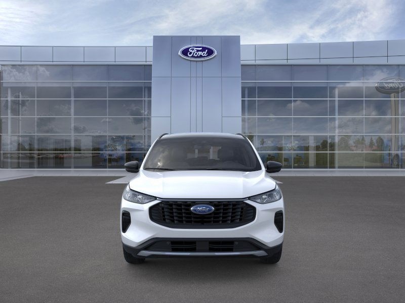 Ford Escape Vehicle Full-screen Gallery Image 6