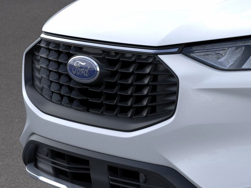 Ford Escape Vehicle Full-screen Gallery Image 17