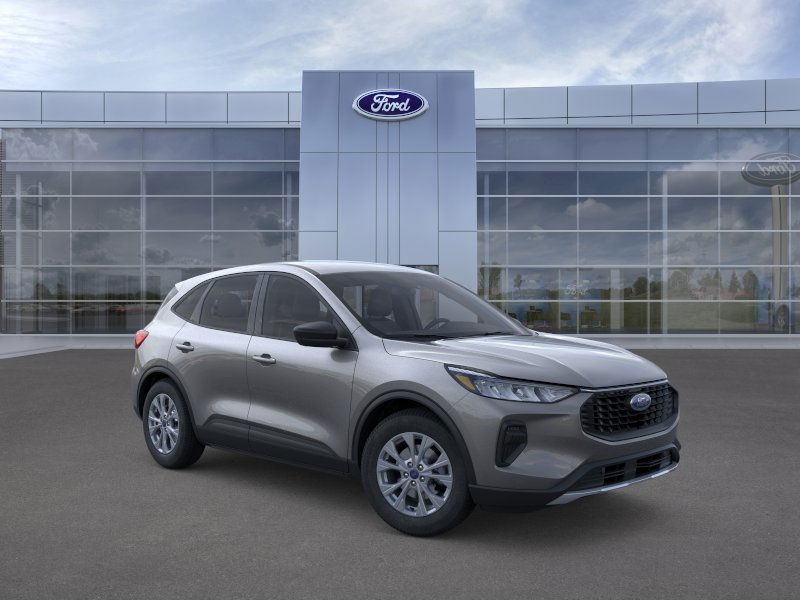 Ford Escape Vehicle Full-screen Gallery Image 7