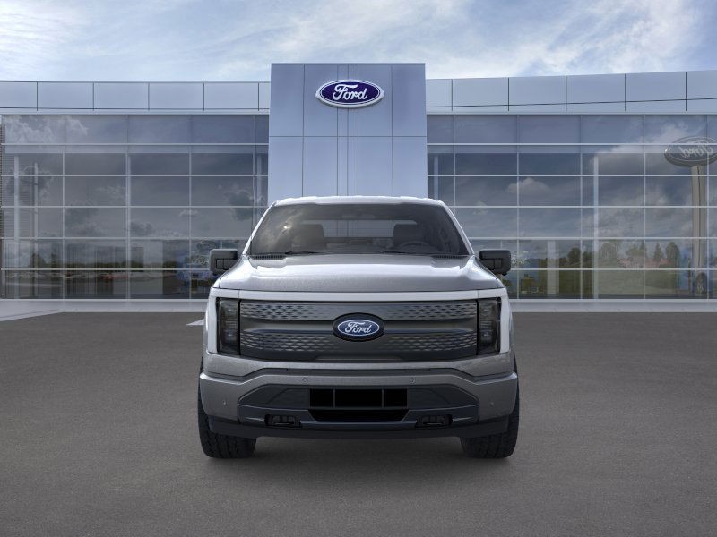 Ford F-150 Lightning Vehicle Full-screen Gallery Image 6