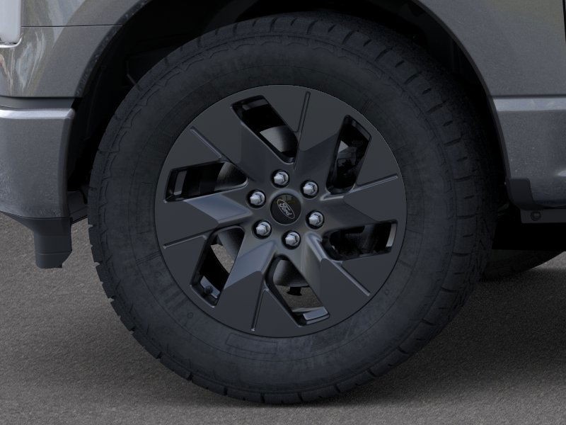 Ford F-150 Lightning Vehicle Full-screen Gallery Image 19