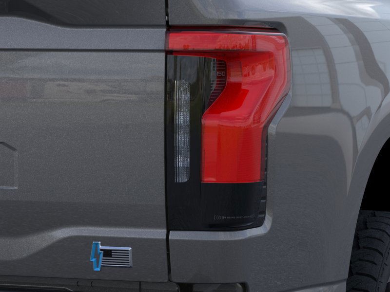 Ford F-150 Lightning Vehicle Full-screen Gallery Image 21