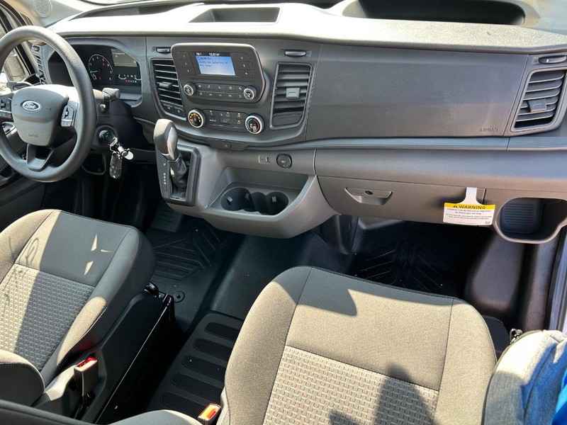 Ford Transit Cargo Van Vehicle Full-screen Gallery Image 10