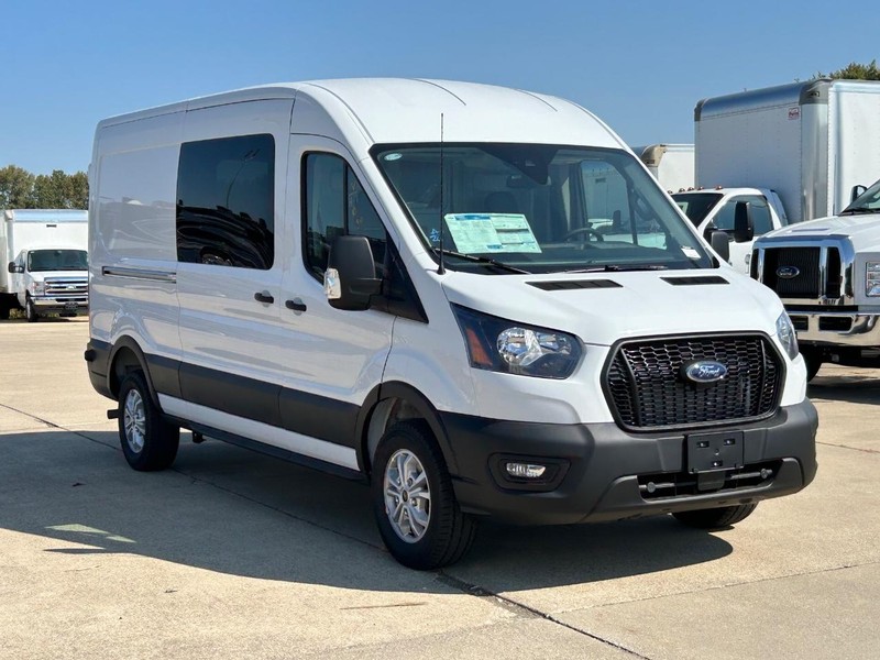 Ford Transit Cargo Van Vehicle Full-screen Gallery Image 2
